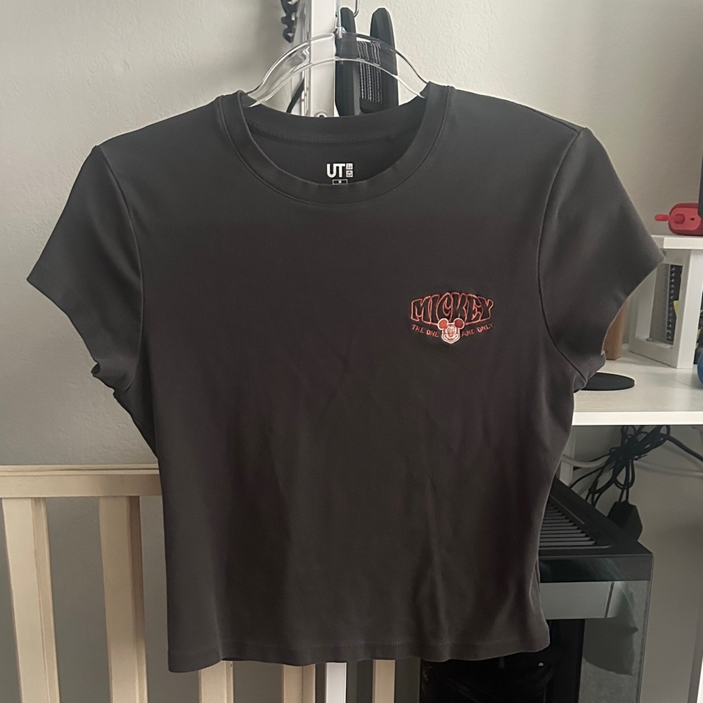 Uniqlo Black Mickey Graphic Crop Tee